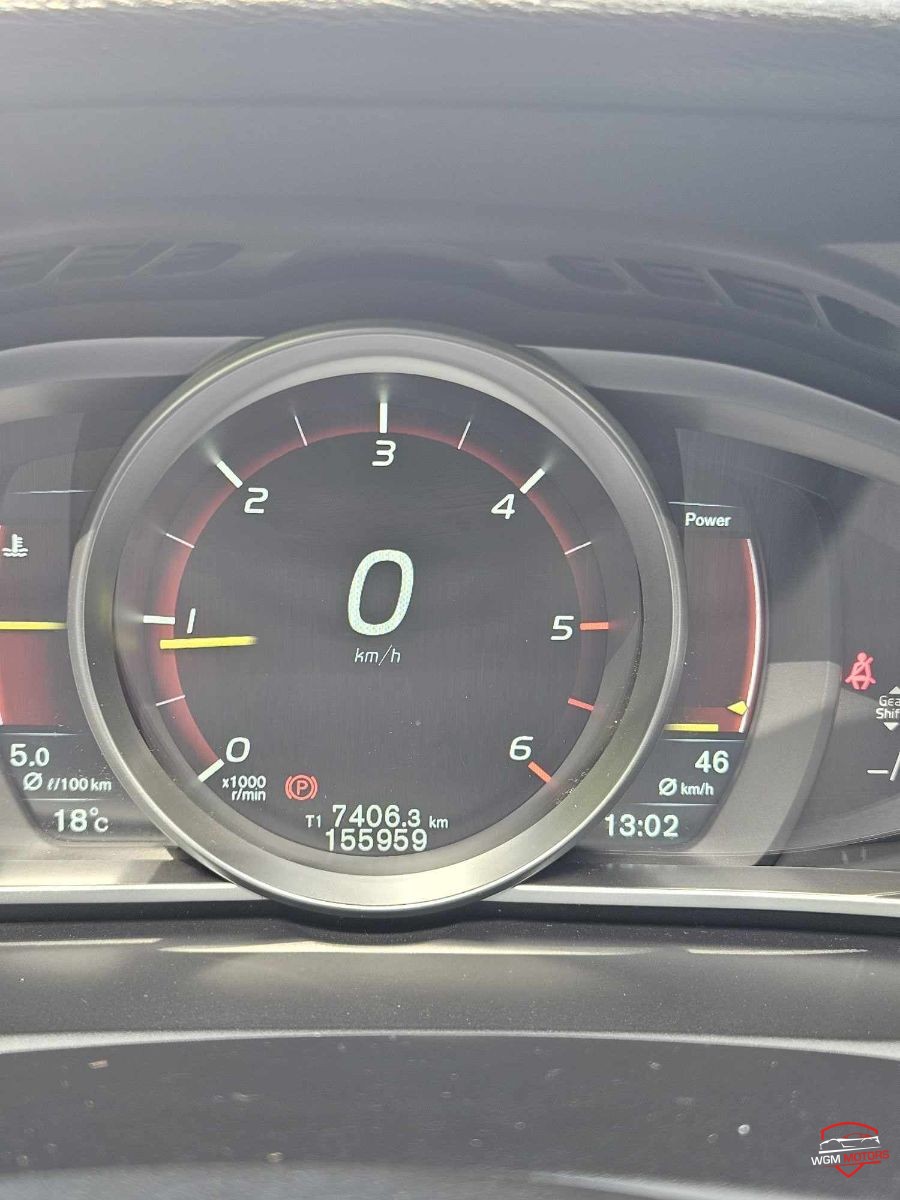 Volvo  V40 - Zdjęcie 2