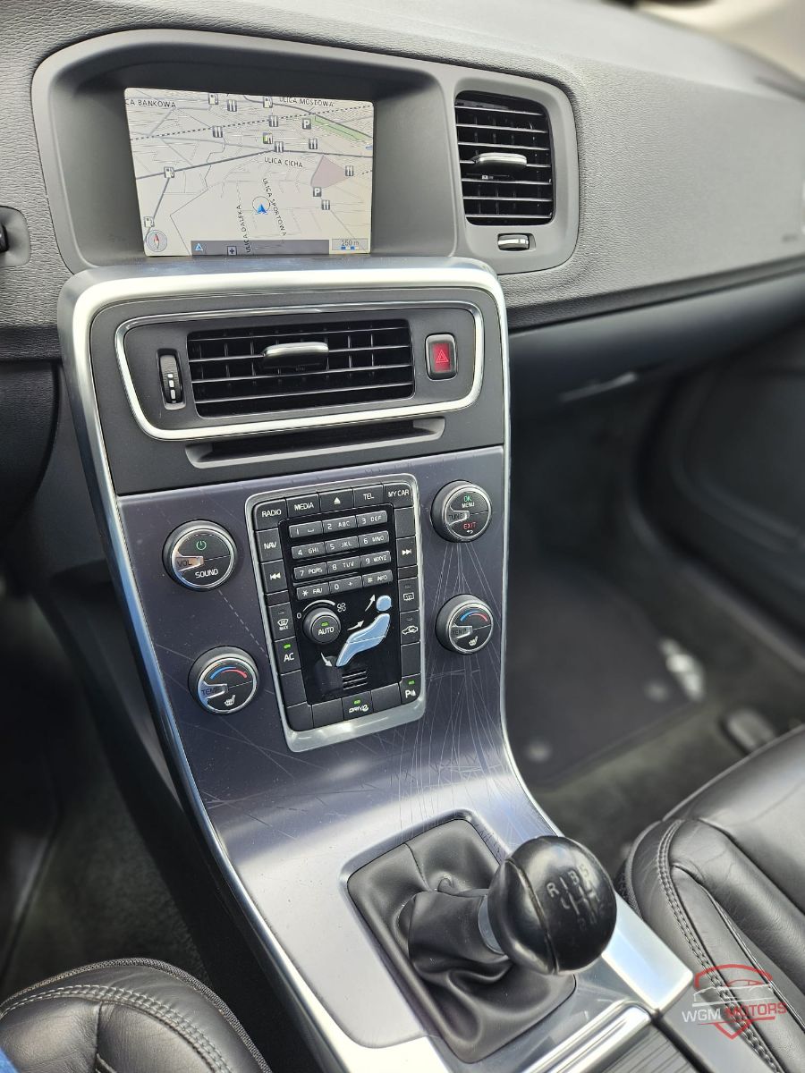 Volvo V60 - Zdjęcie 17