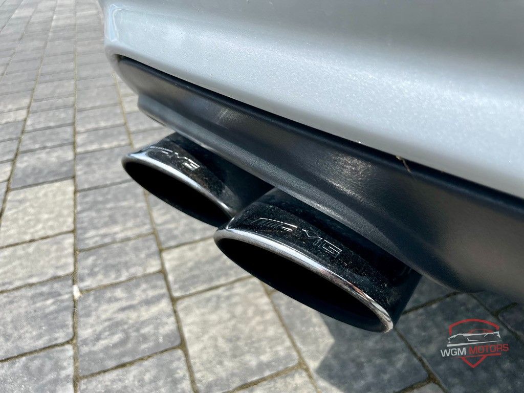 Mercedes-Benz C63 AMG - Zdjęcie 2