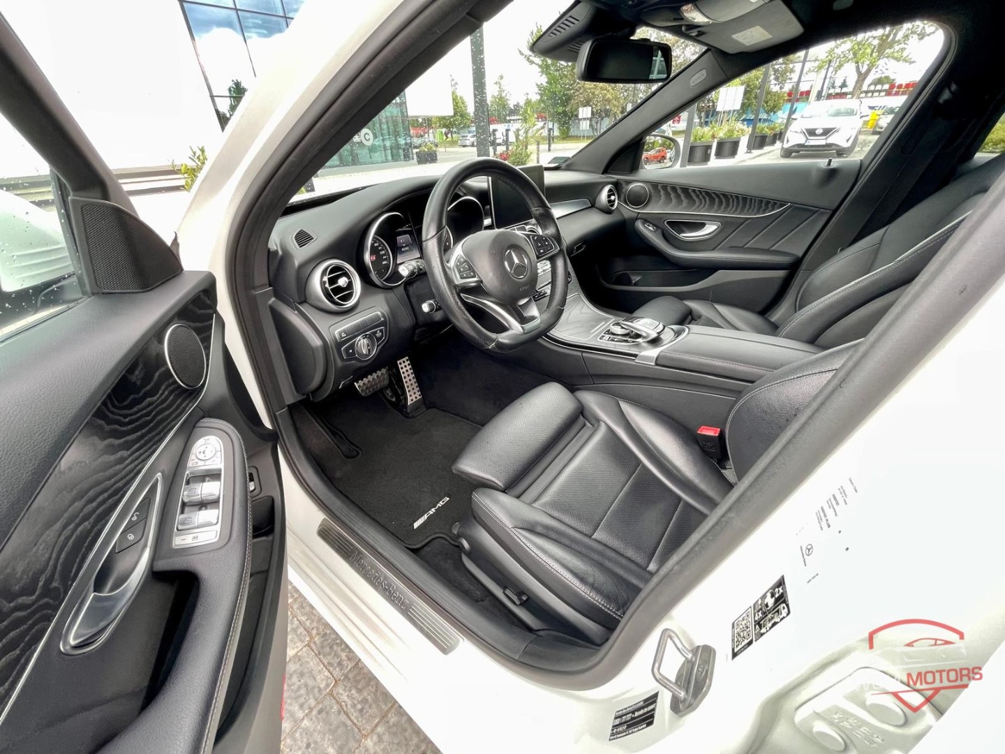 Mercedes-Benz C-Klasa - Zdjęcie 17