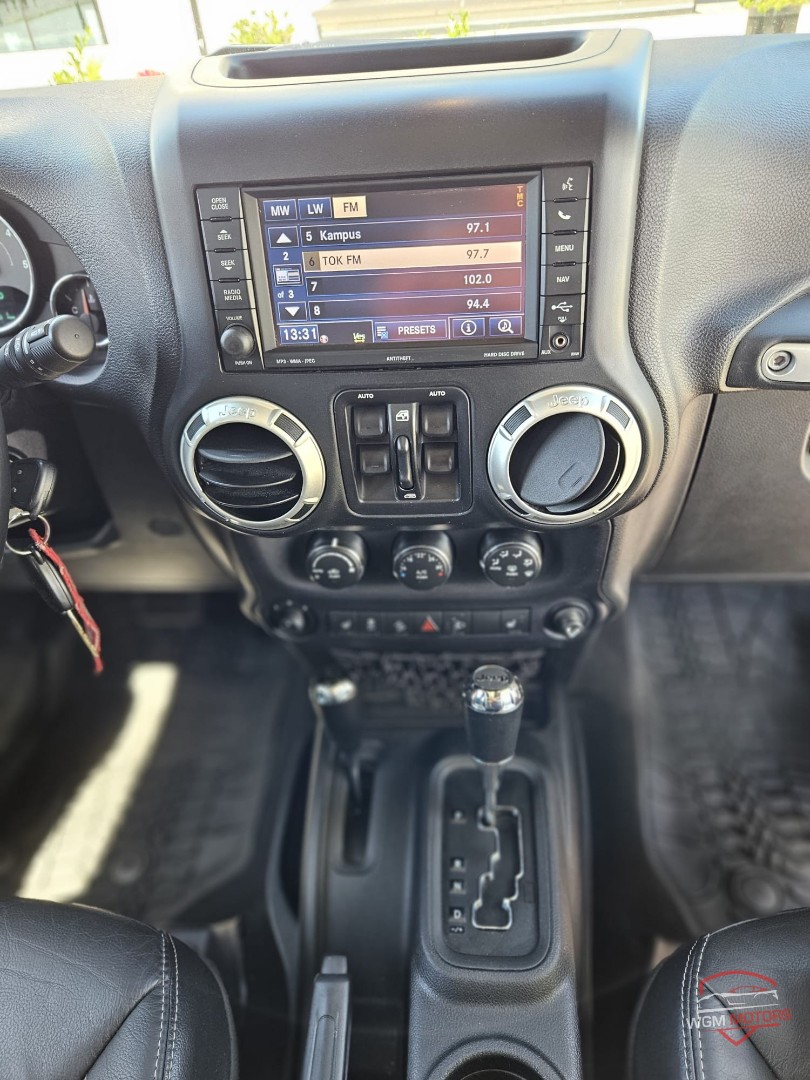 Jeep Wrangler Unlimited - Zdjęcie 10